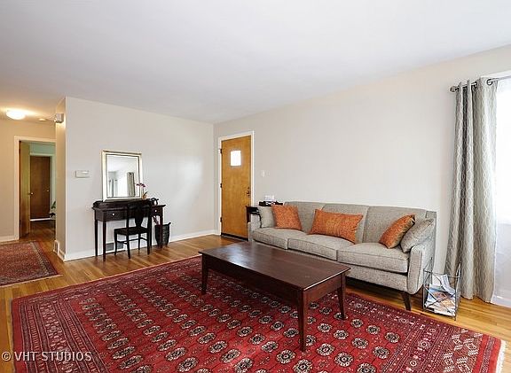 3rd image of 1510 South Blvd