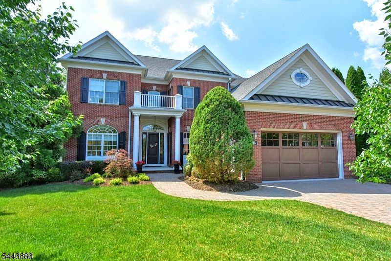 1st image of 175 Cortland Dr