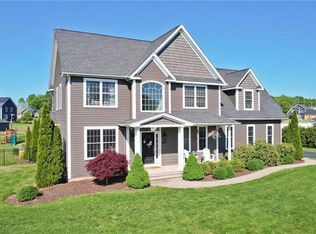 383-4 Bridges Rd, Somers, CT 06071