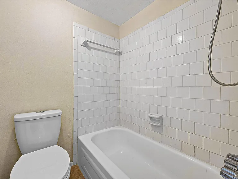 7932 Grow Ln — Photo 29