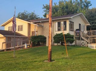 5909 South Ave, Oelwein, IA 50662