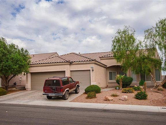 3rd image of 5928 Vista Luna St