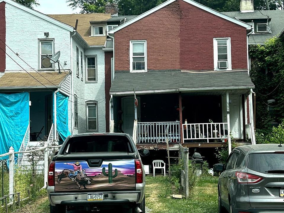 2nd image of 368 Valley Rd