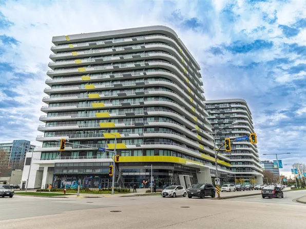 5766 Gilbert Rd #1204, Richmond, BC V7C 0B3