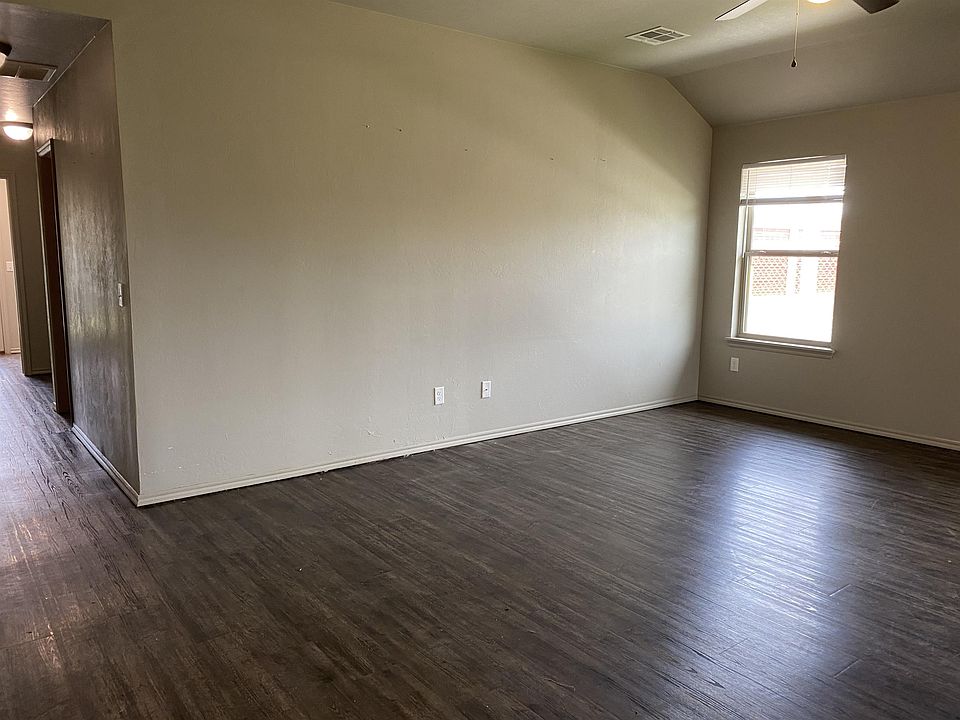 611 N Main St, Cashion, OK 73016 Zillow