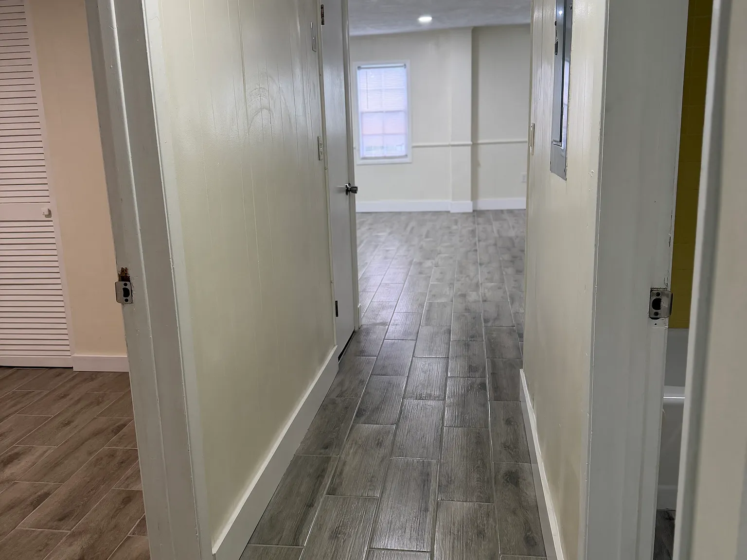 3 bed, 1802 sqft, $1,900 — Photo 4