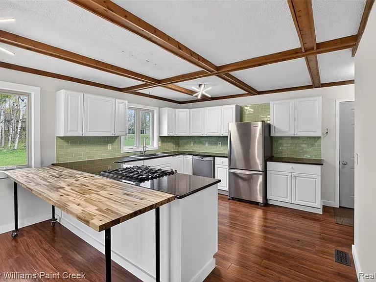 1727 Linksview Way — Photo 9