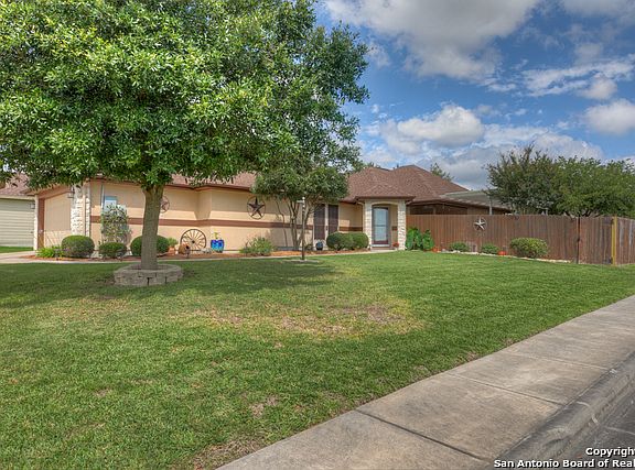 3rd image of 1438 Allison Dr