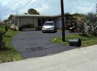 2949 NW 69th Ave, Sunrise, FL 33313