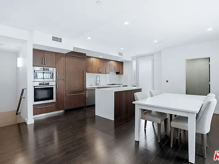 125 Pacific St #5 — Photo 5