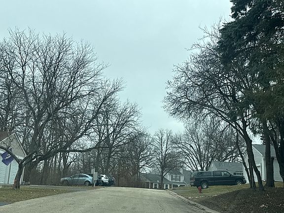 5th image of 104 Hickory Ln