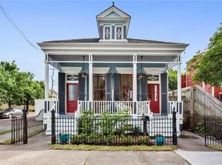 3826 Burgundy St, New Orleans, LA 70117