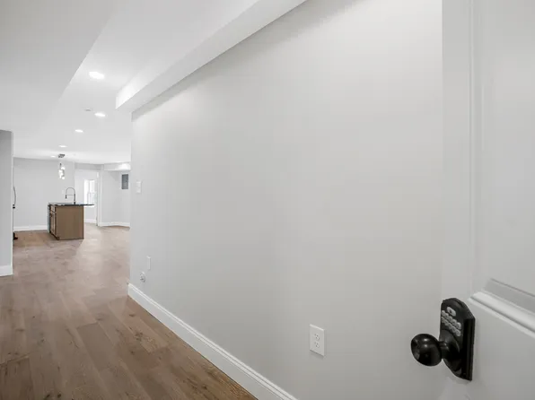 2931 Baker St, Baltimore, MD