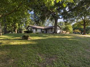 3307 S Danbury Ave, Springfield, MO 65807