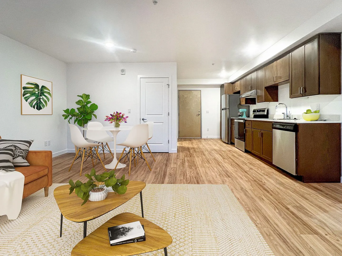 Leeward Apartments — Photo 4
