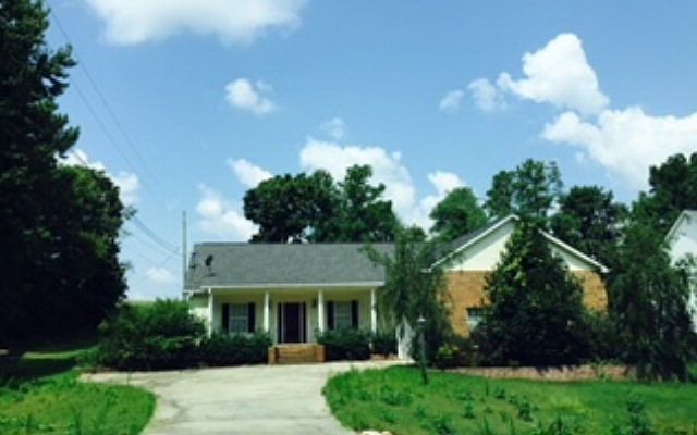 1st image of 325 Eagles Nest Cir