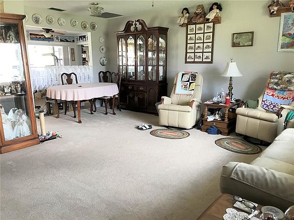 3rd image of 602 Ojai Ave