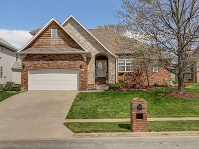 334 S Yellowwood Drive, Springfield, MO, 65809