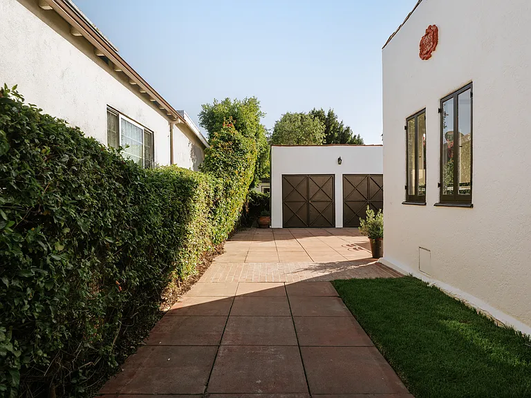 6534 Commodore Sloat Dr #6534 — Photo 15