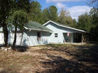 1701 E Blackforest Rd, Dunnellon, FL 34434