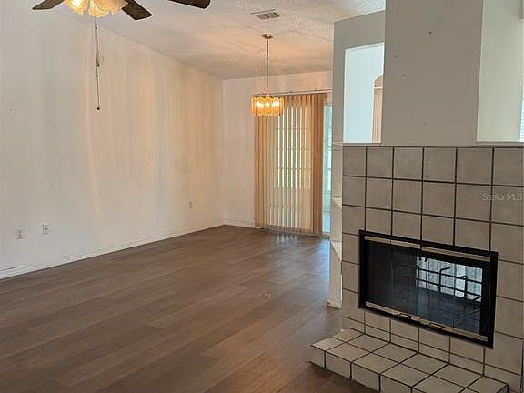 2nd image of 412 WESTWOOD DRIVE