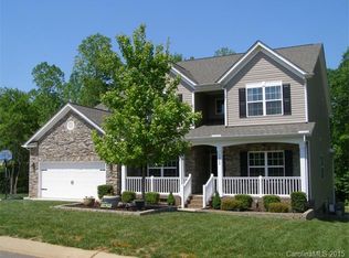 1428 Donegal Dr, Lake Wylie, SC 29710