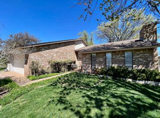 2506 Old Post Rd, Enid, OK 73703