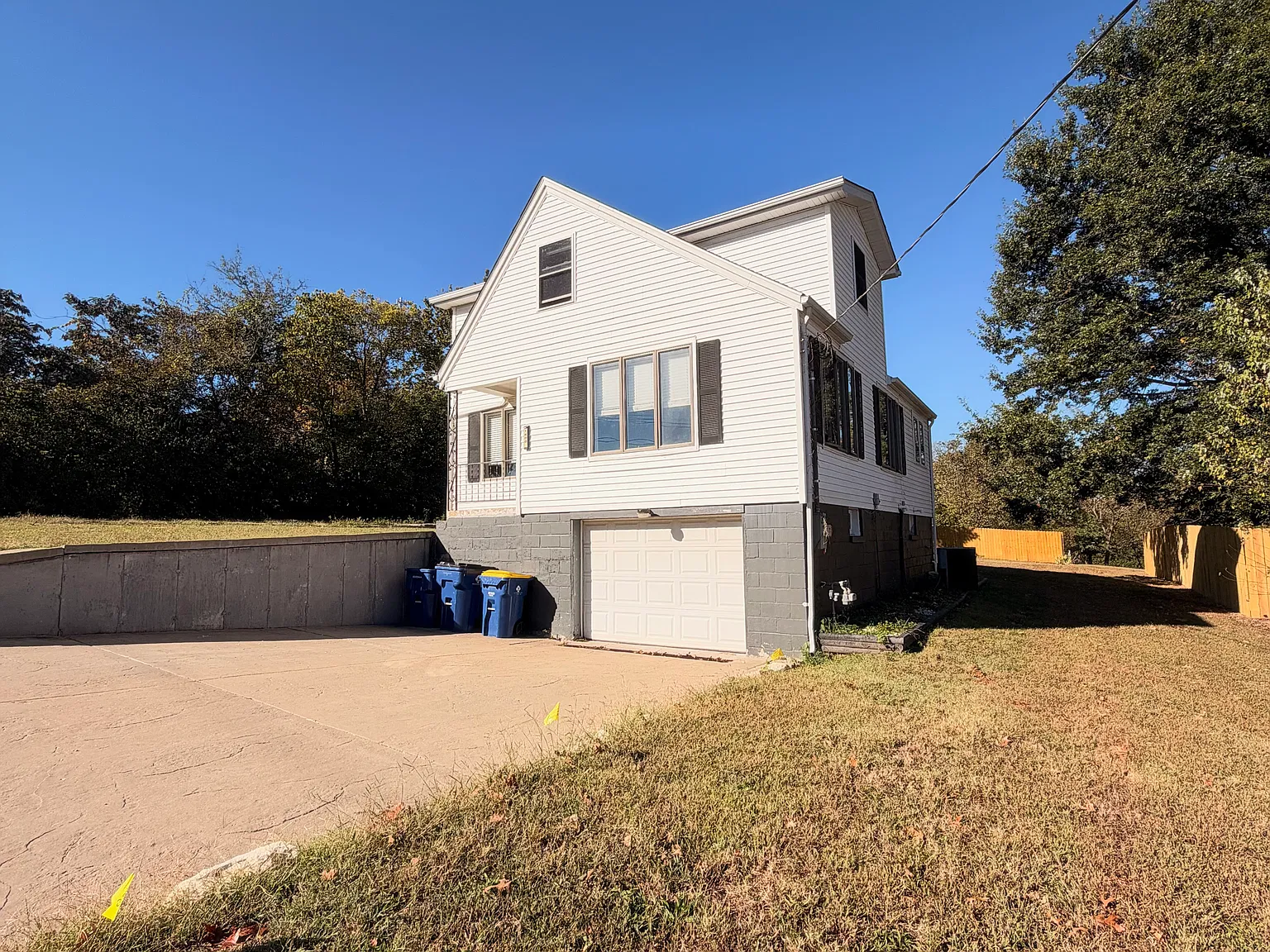1400 Easton St — Photo 3