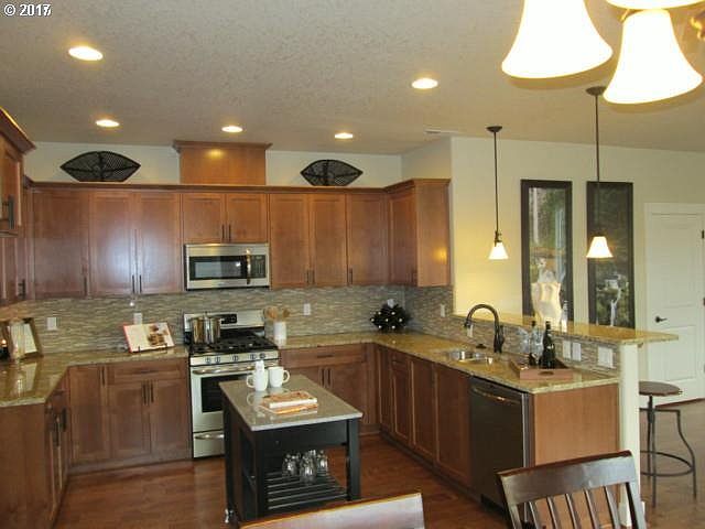 2nd image of 14614 NW Evelyn St #354