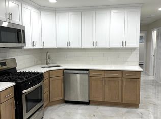206 Erica Rd, Lakewood, NJ 08701