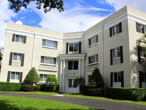 2nd image of 2845 Granada Blvd