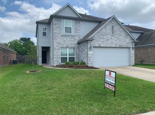 7822 Koloa River Ct, Houston, TX 77040