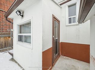 1132 Glengrove Ave W, Toronto, ON M6B 2K4