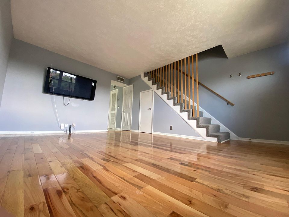 1st image of 506 Lancaster Ave