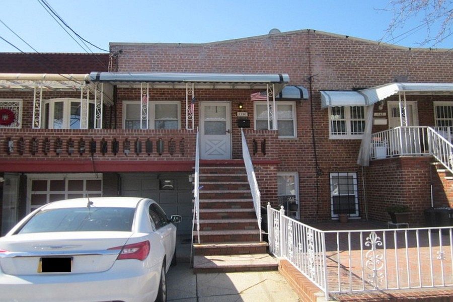 1st image of 1150 E 100th St