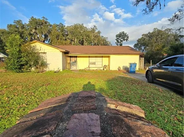 12 Oak St, Brunswick, GA 31520