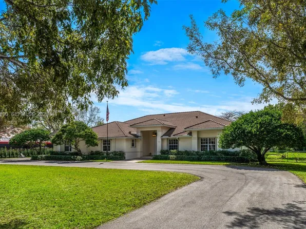 7280 SW 100th St, Pinecrest, FL 33156
