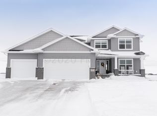 3820 50th St N, Fargo, ND 58102