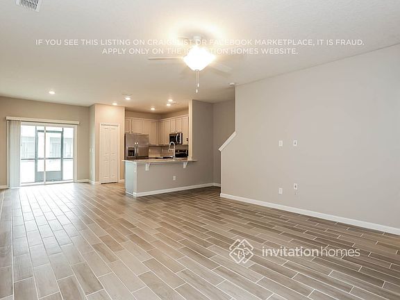 4th image of 378 Cherry Ridge Dr