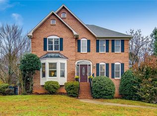 1513 Lakefield Dr, Clemmons, NC 27012