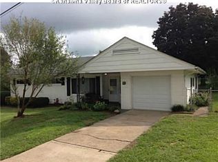 1302 Grishaber St, South Charleston, WV 25303