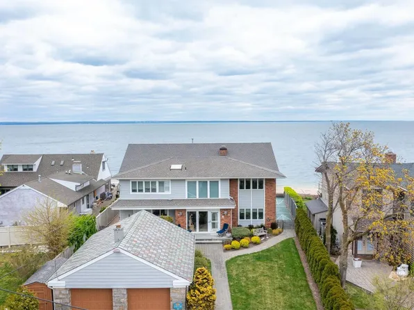 23 Oak Shore Drive, Bayville, NY 11709