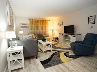 173 Main St APT 4, North Andover, MA 01845