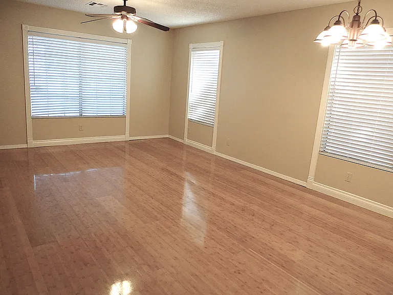 1474 Lodgepole Dr — Photo 10