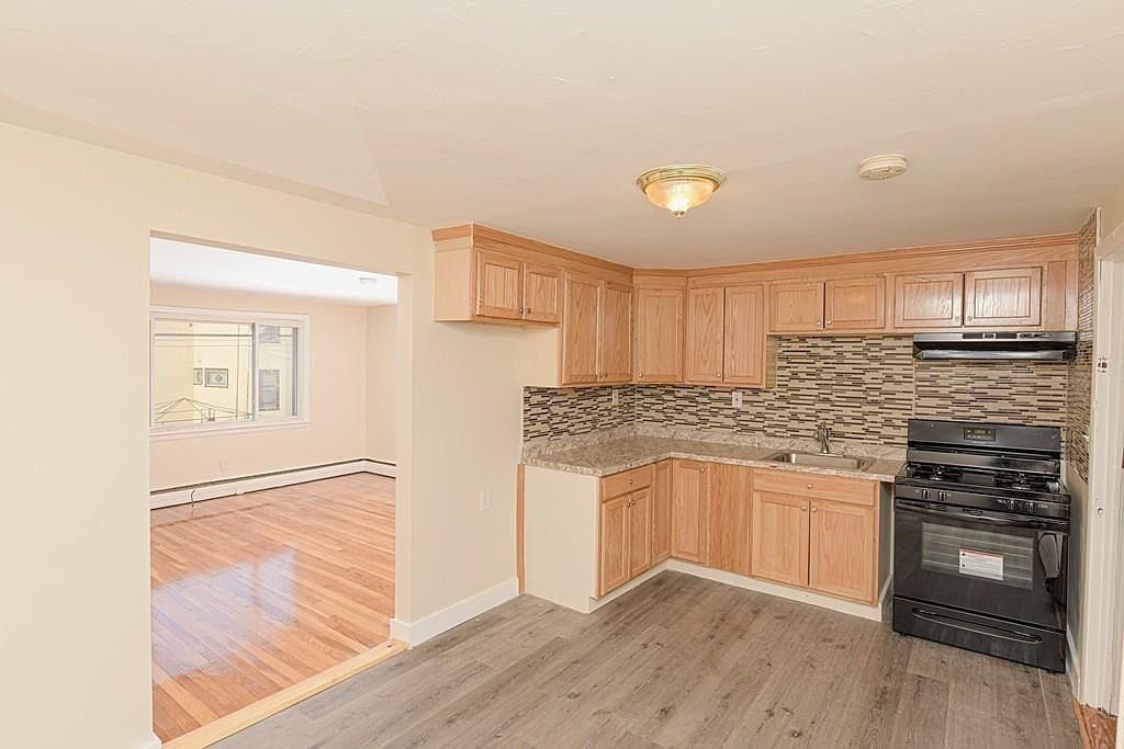 1719 Crossman St, Mattapan, MA 02126 Zillow