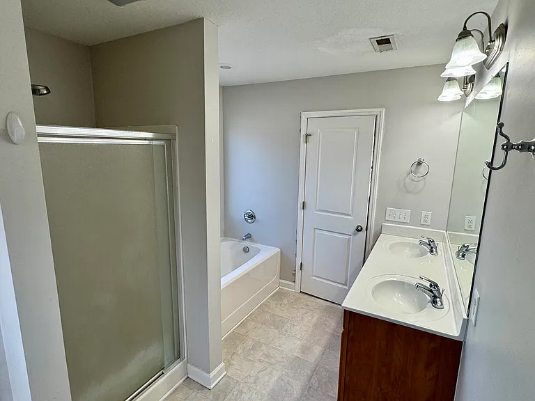 140 Broadleaf Dr — Photo 9