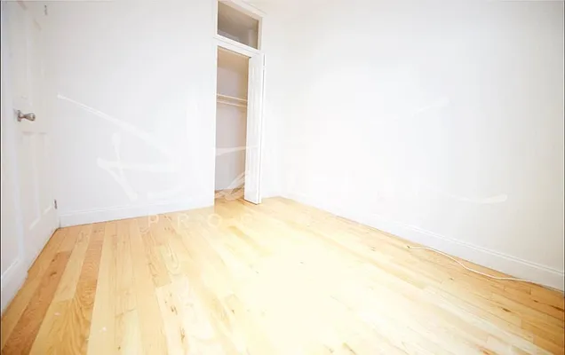 Rented by Platinum Properties | media 3