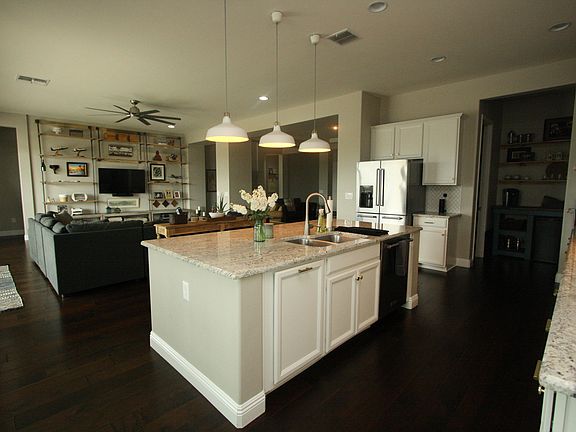 5th image of 10955 N Delphinus St