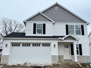 2122 Lisa Ln, Toledo, OH 43611