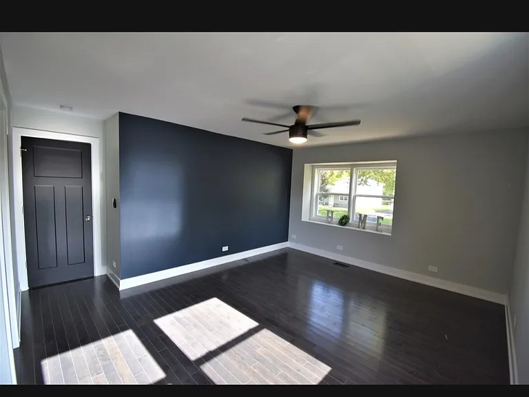 3703 Bluebird Ln — Photo 13